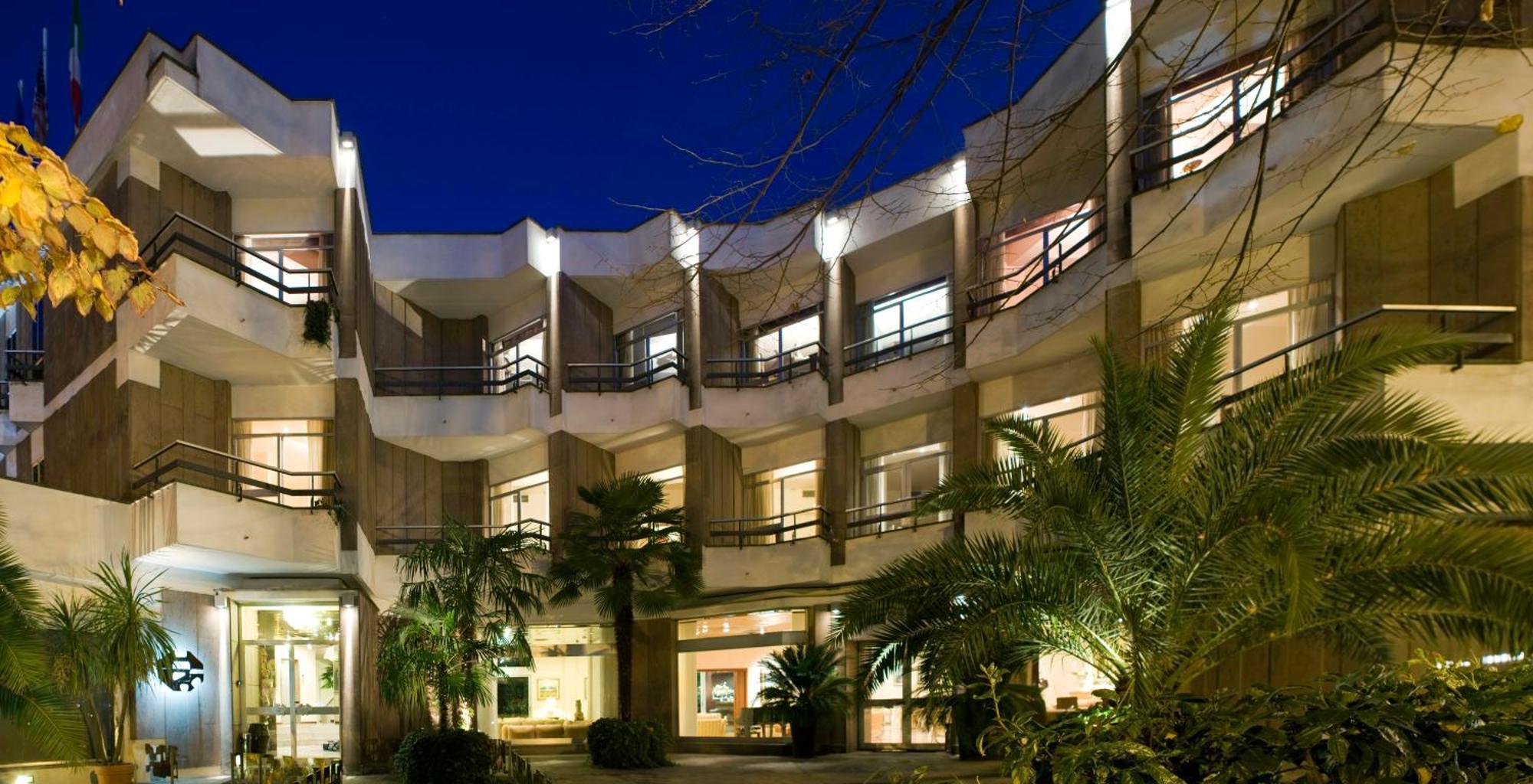 Mini Palace Hotel Viterbo Exterior photo